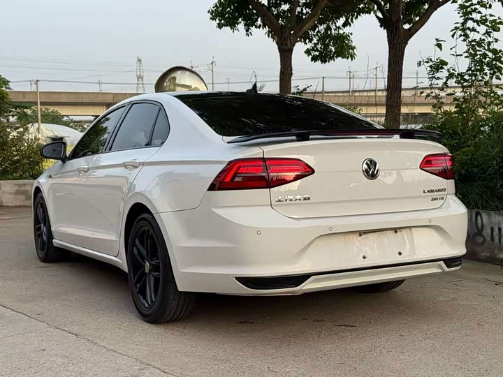 Фото 7 - Volkswagen Lamando L