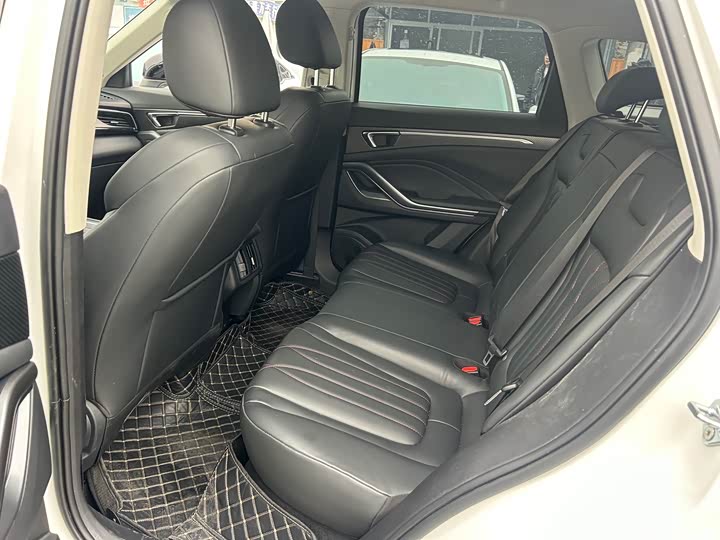 Фото 8 - Bestune T55