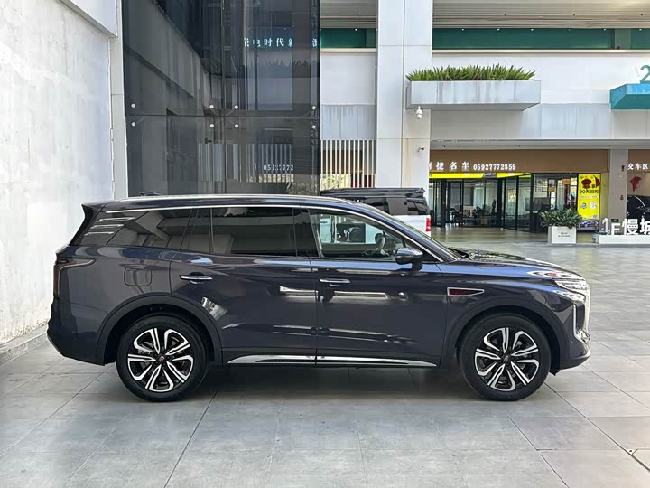 Фото 3 - Hongqi HS7