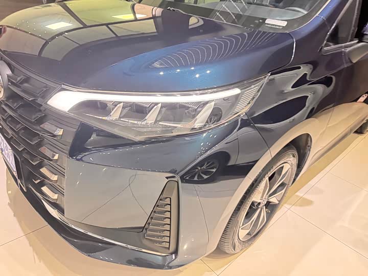 Фото 2 - GAC Trumpchi M6