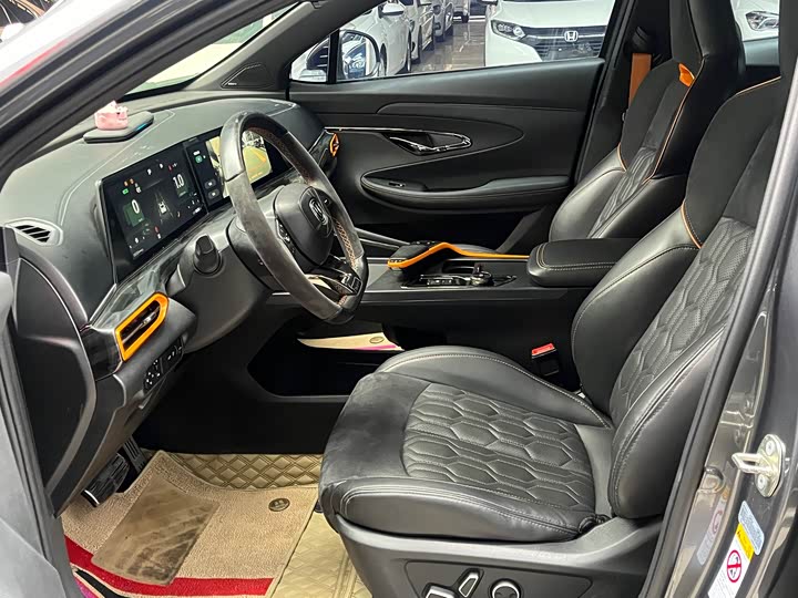 Фото 4 - Changan UNI-T