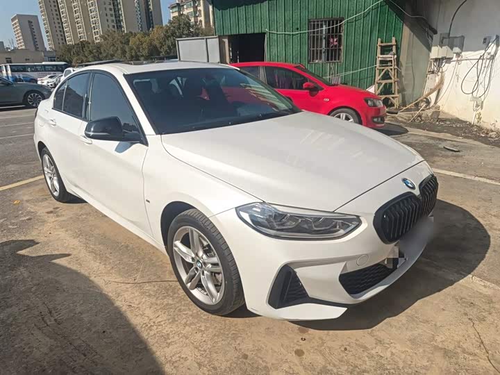 Фото 4 - BMW 1 Series