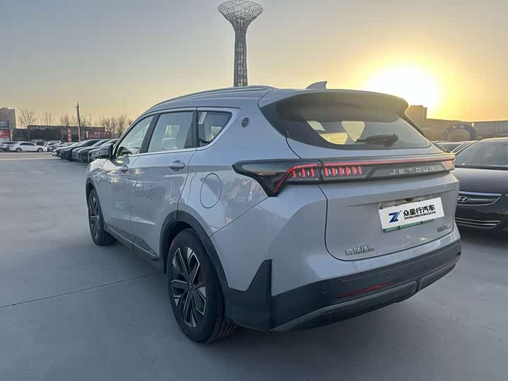 Фото 7 - Jetour Shanhai L7