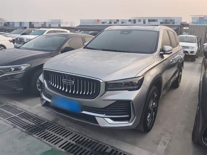 Фото 2 - Geely Monjaro