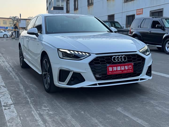 Фото 3 - Audi A4L