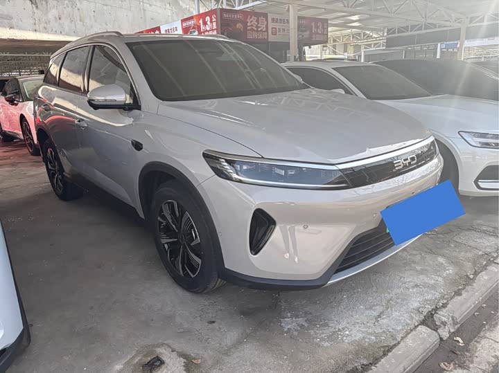 Фото 3 - BYD Sea Lion 05 DM-i Hybrid