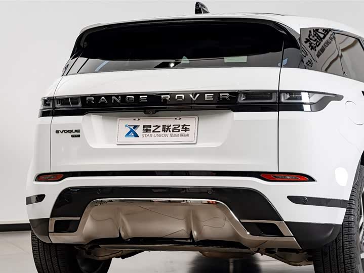 Фото 8 - Land Rover Range Rover Evoque L