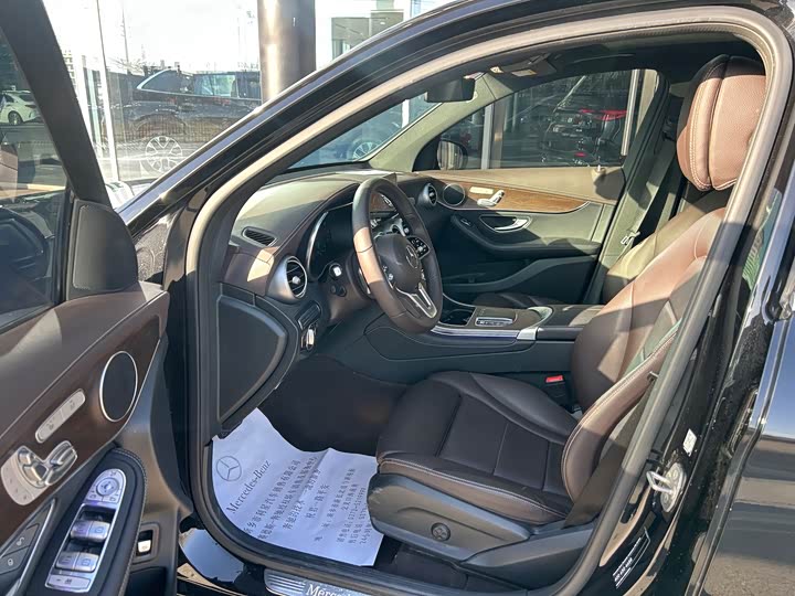 Фото 5 - Mercedes-Benz GLC-Class