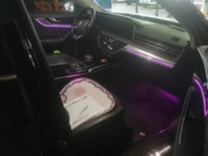 Фото 8 - Hongqi HS5