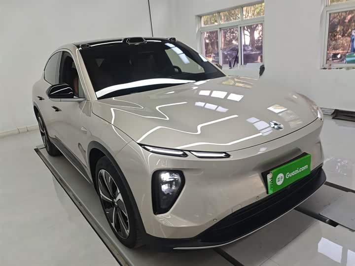 Фото 4 - Nio EC6