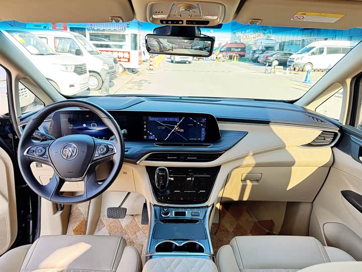 Фото 7 - Buick GL8 ES