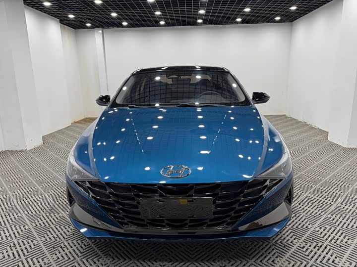 Фото 2 - Hyundai Elantra N line