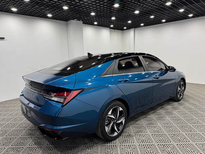 Фото 7 - Hyundai Elantra N line