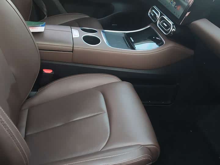 Фото 5 - Leapmotor C11