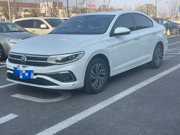 Фото 1 - Volkswagen Bora