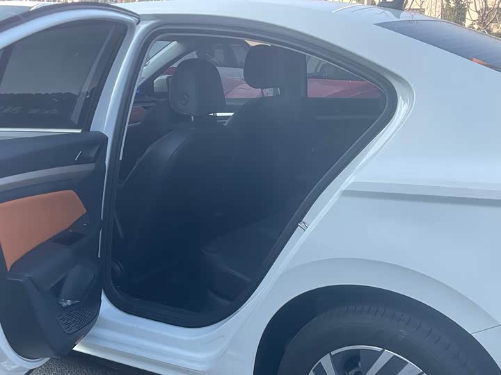 Фото 4 - Volkswagen Bora