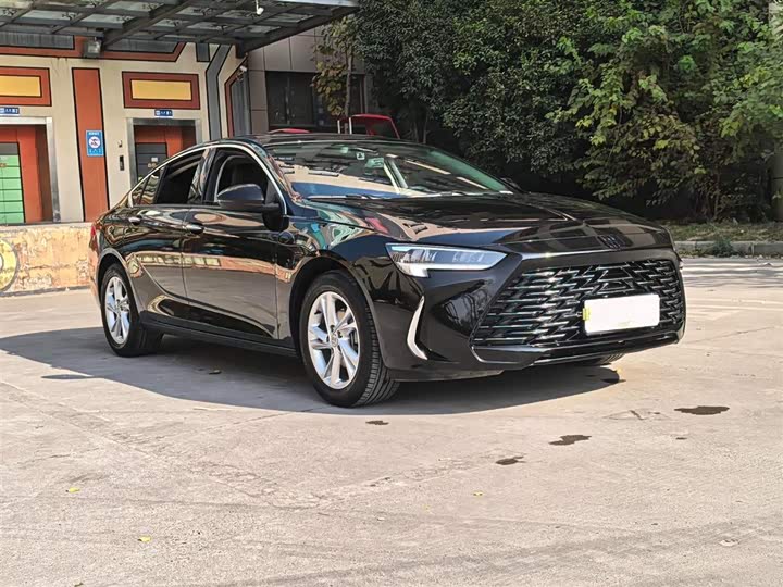 Фото 3 - Buick Regal