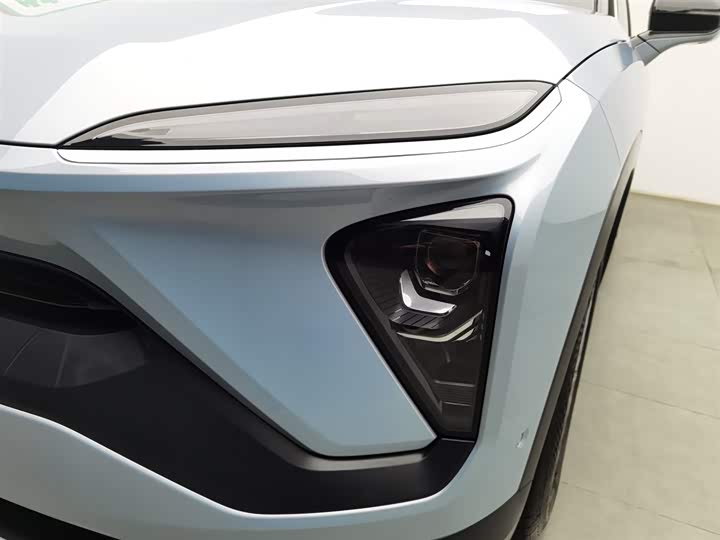 Фото 7 - Nio ES6