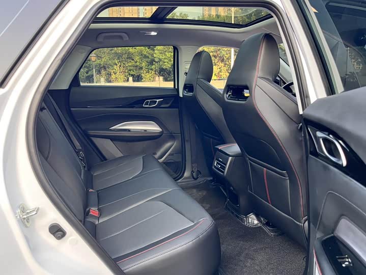 Фото 5 - Changan Oshan Z6