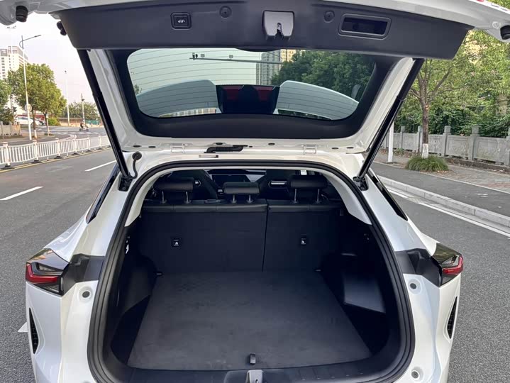 Фото 6 - Changan Oshan Z6