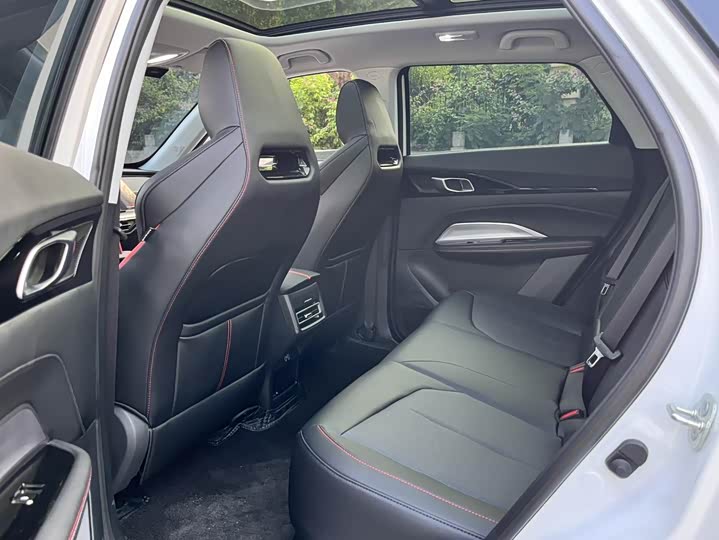 Фото 7 - Changan Oshan Z6