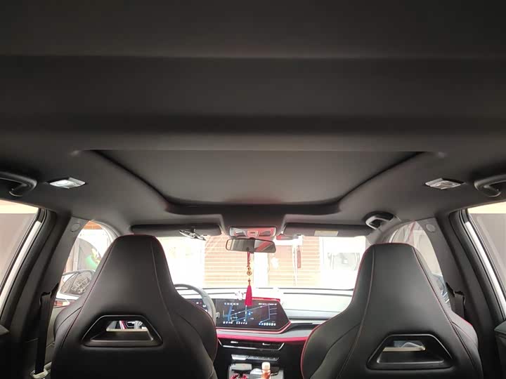 Фото 9 - Changan X5 Plus