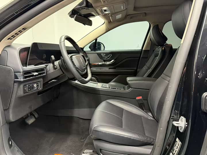 Фото 5 - Lincoln Corsair