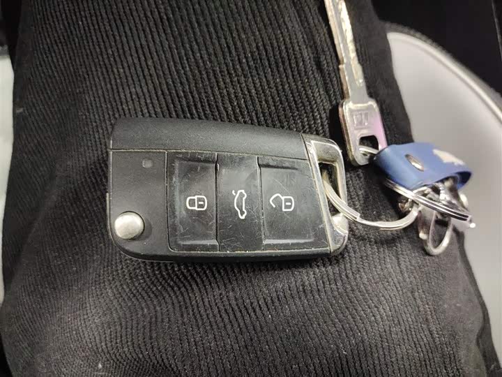 Фото 9 - Volkswagen Tayron