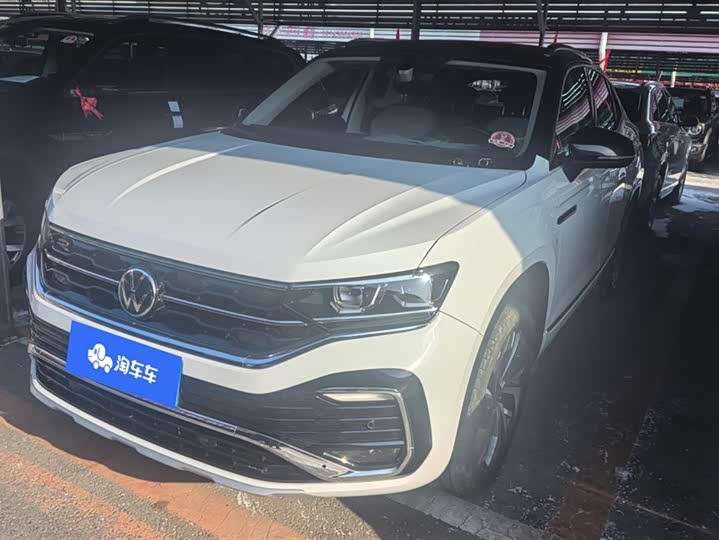 Фото 1 - Volkswagen Tayron X