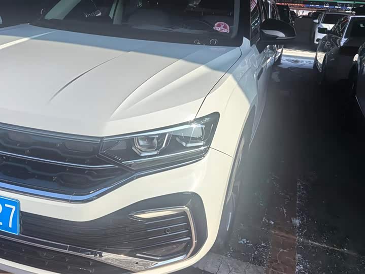 Фото 5 - Volkswagen Tayron X