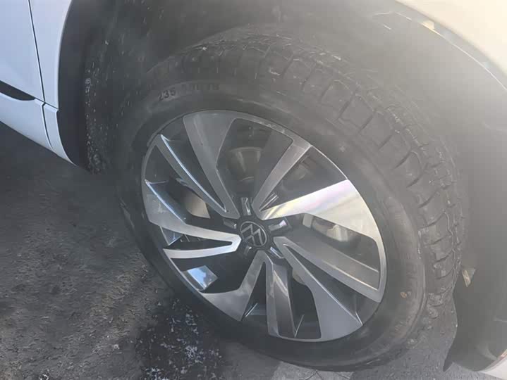 Фото 6 - Volkswagen Tayron X