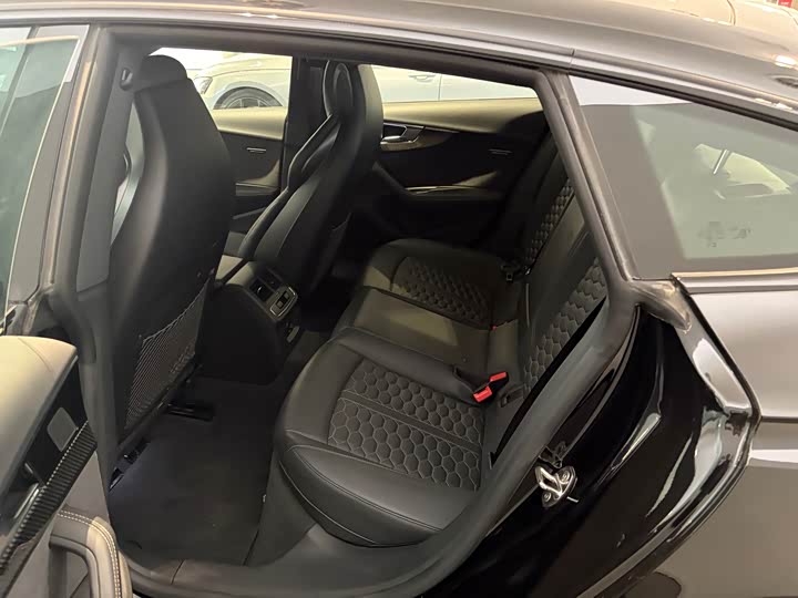 Фото 5 - Audi RS 5