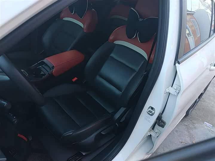 Фото 7 - MG Motor 5