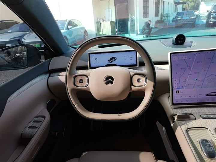 Фото 3 - Nio ET7