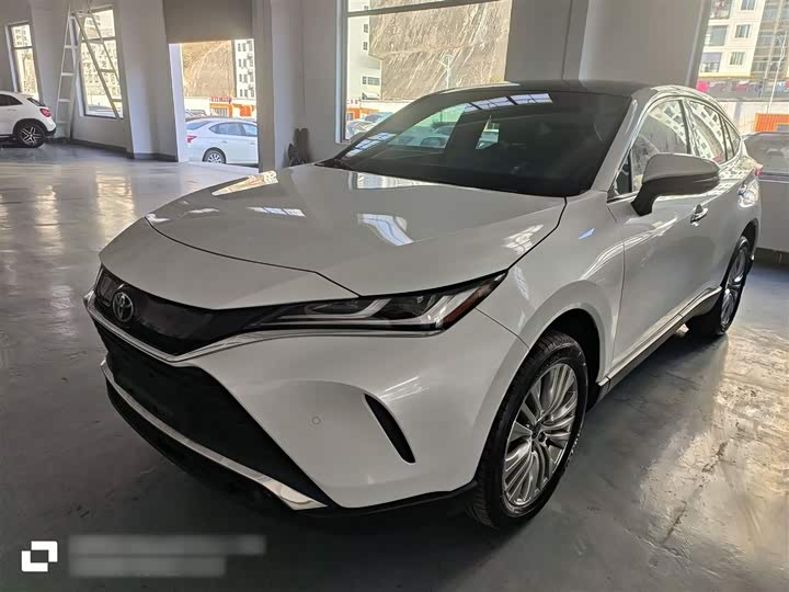 Фото 2 - Toyota Harrier