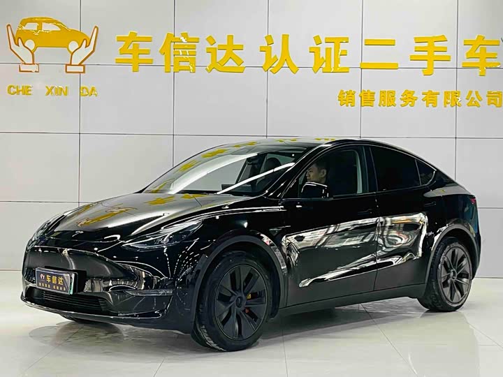 Фото 1 - Tesla Model Y