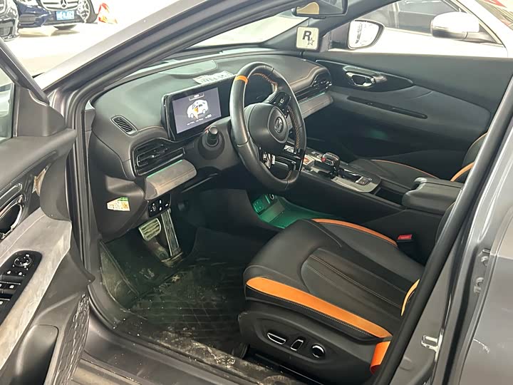 Фото 4 - GAC Trumpchi Empow R