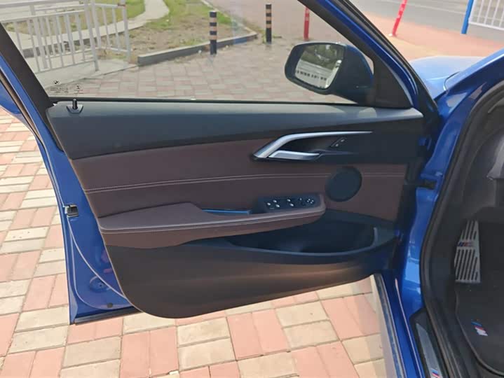 Фото 7 - BMW 1 Series