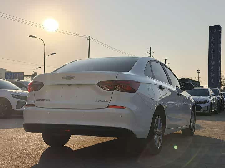 Фото 9 - Chevrolet Monza