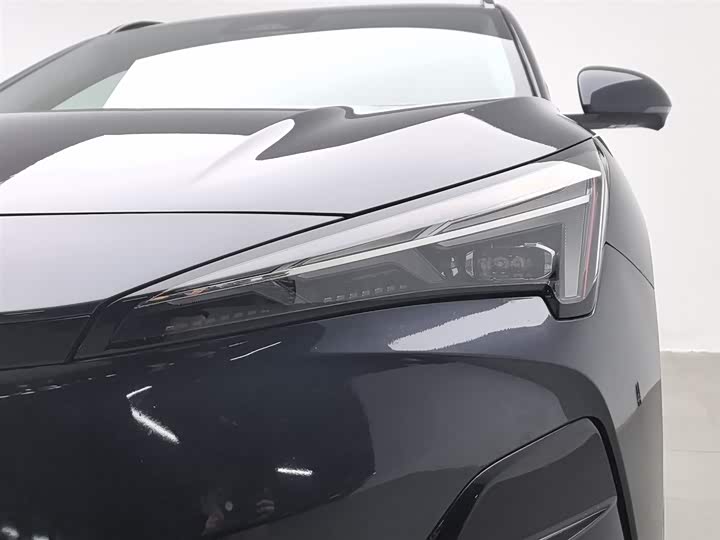 Фото 7 - BAIC Arcfox Alpha T5