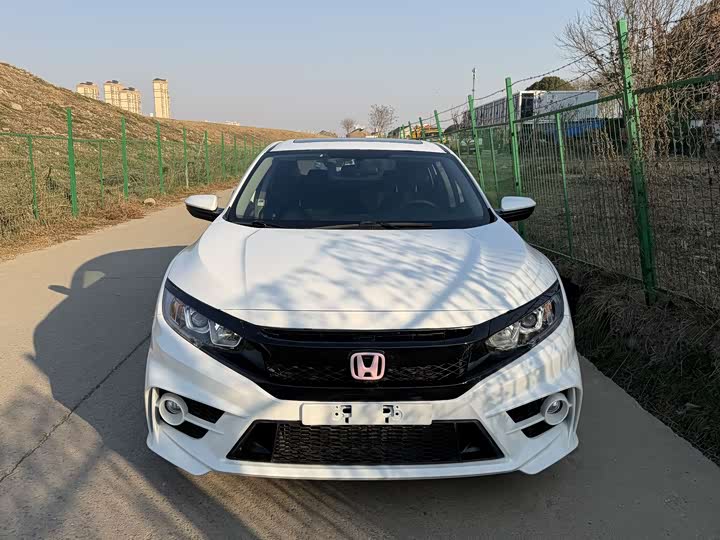 Фото 2 - Honda Civic