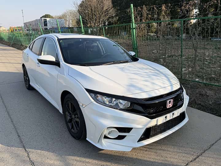 Фото 3 - Honda Civic