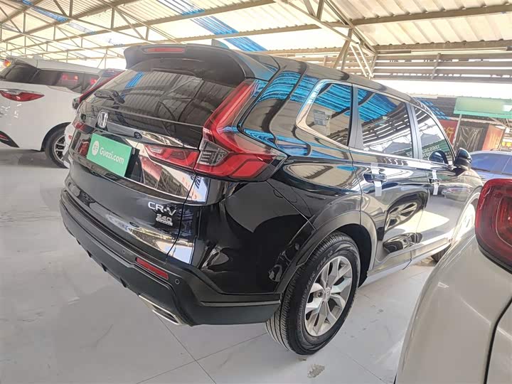 Фото 7 - Honda CR-V