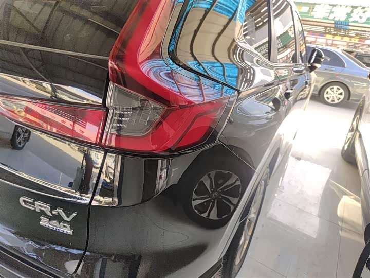 Фото 8 - Honda CR-V