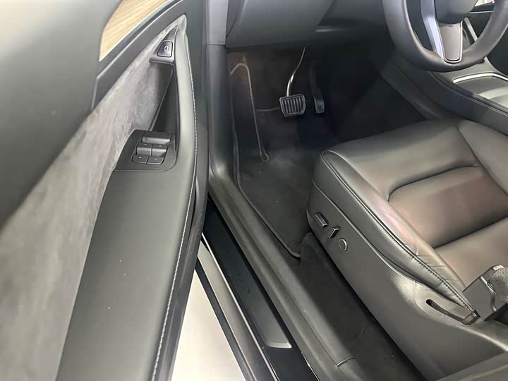 Фото 7 - Tesla Model Y