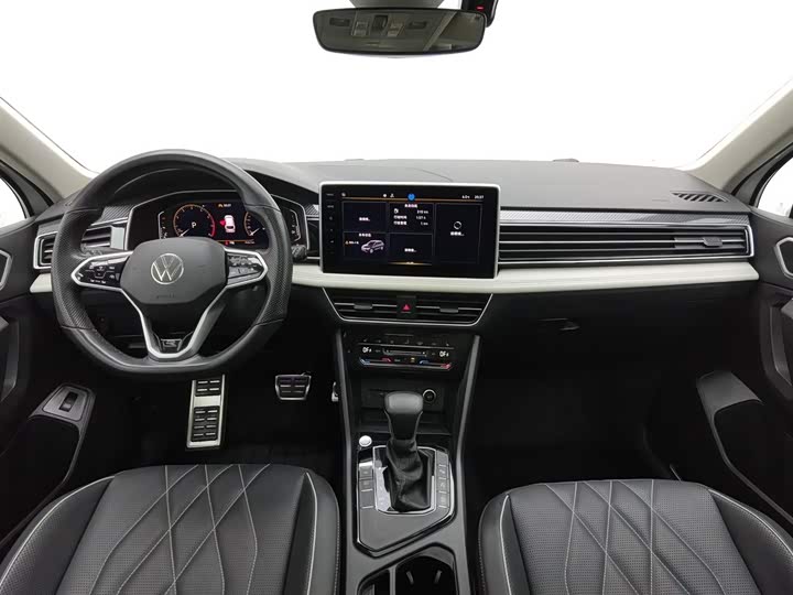 Фото 5 - Volkswagen Tiguan L Pro