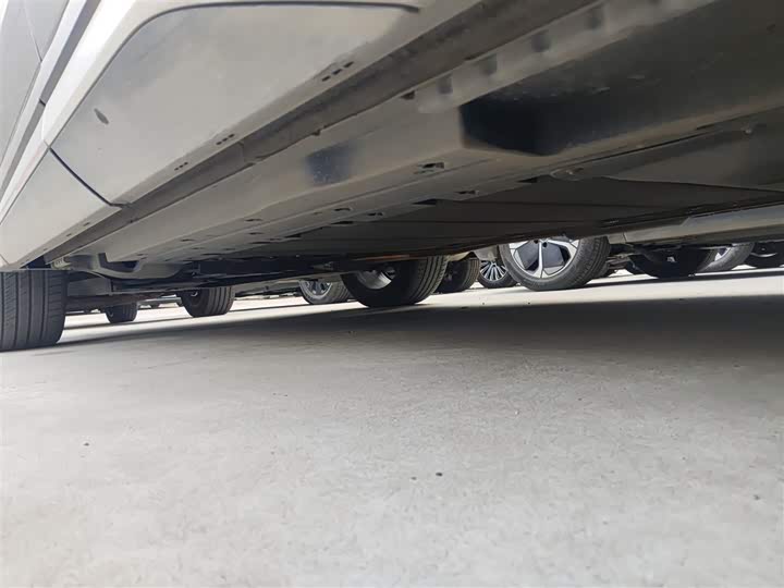 Фото 6 - BYD Song L DM-i Hybrid