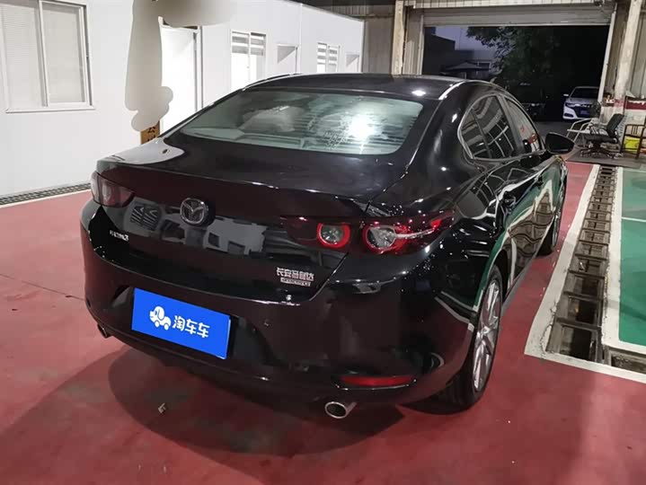 Фото 3 - Mazda 3 (Axela)