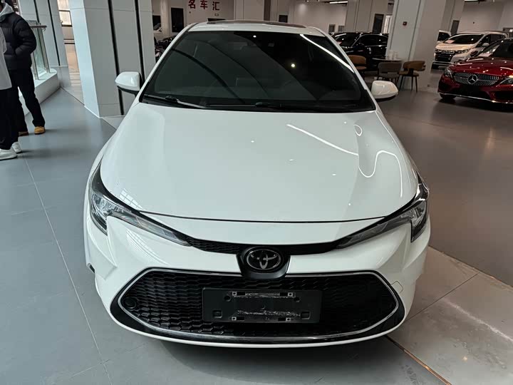 Фото 2 - Toyota Levin