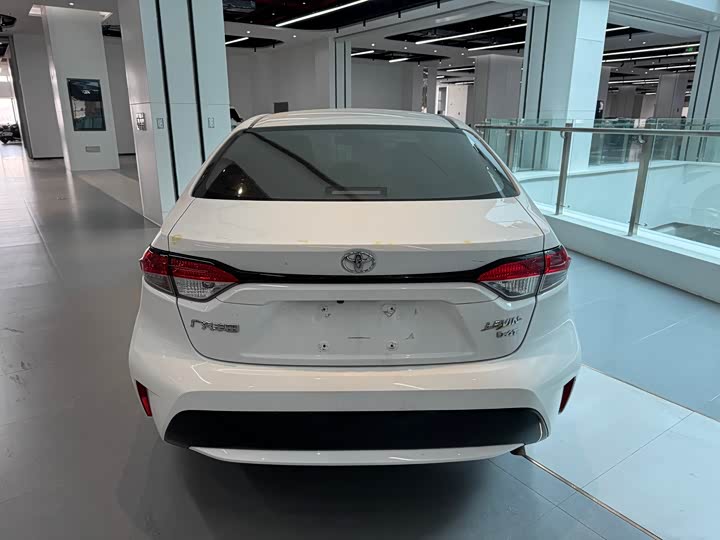 Фото 6 - Toyota Levin